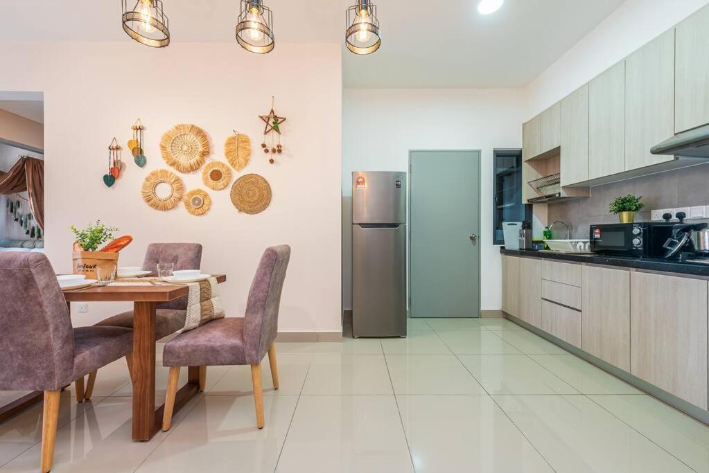 Mvb36#bali Style 3 Family M Vertica Velocity Mall Cheras Apartamento Kuala Lumpur